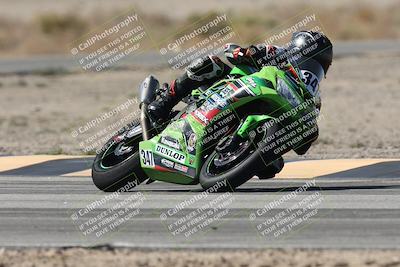 media/Oct-04-2025-CVMA (Sat) [[408bcdd6e4]]/Race 9-Supersport Middleweight/